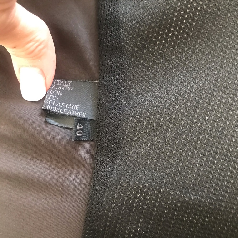 Prada Jacket Excellent Condition - image 4